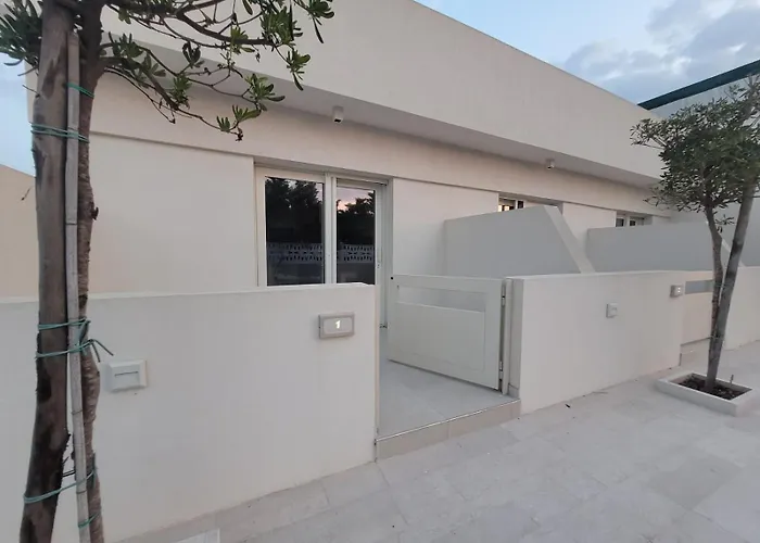 Punta Prosciutto 切萨雷奥港