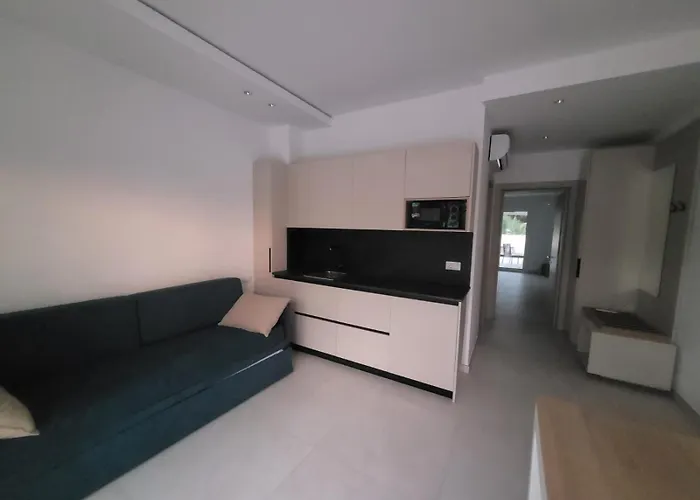 Punta Prosciutto * 切萨雷奥港